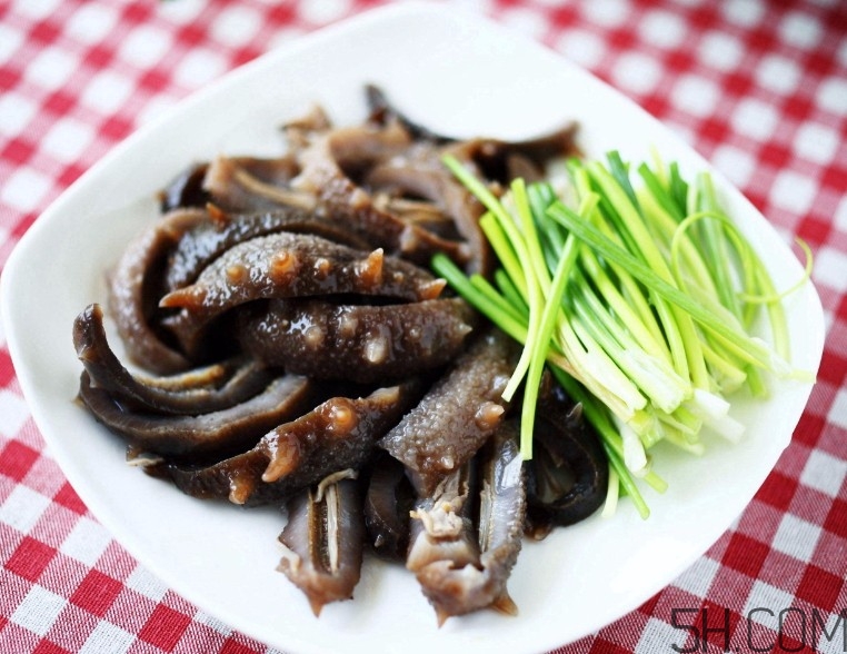 夏天可以吃海參嗎？夏天吃海參上火嗎？