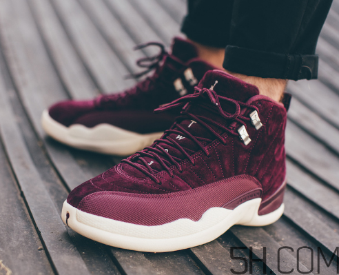 air jordan 12 bordeaux紅酒配色上腳效果怎么樣？