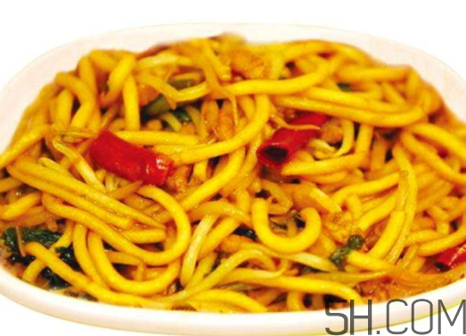 吃炒面會胖嗎？炒面熱量高嗎？