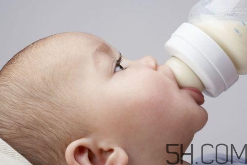 怎么辨別牛奶的好壞？怎么辨別牛奶的真假？