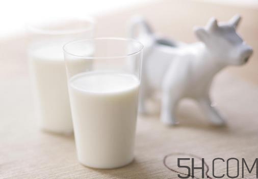 牛奶煮開了還有營養(yǎng)嗎？牛奶可以加熱嗎？