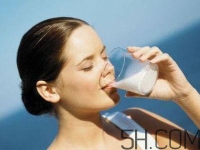 孕婦奶粉能和雞蛋一起吃嗎？喝孕婦奶粉的注意事項(xiàng)