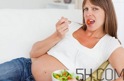 孕婦感冒鼻塞可以吃藥嗎？孕婦哪些食物不能吃？
