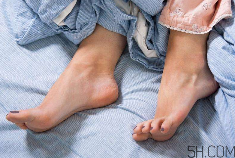 腳氣能用醋泡腳嗎？醋泡腳治腳氣有效嗎？