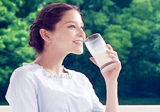 孕婦奶粉能和雞蛋一起吃嗎？喝孕婦奶粉的注意事項(xiàng)