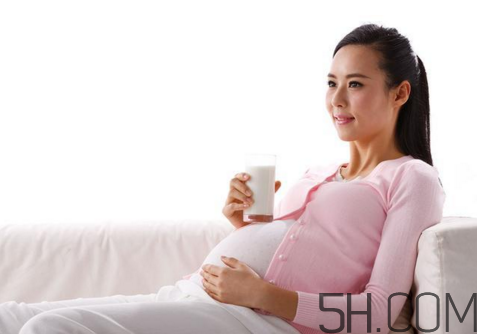 孕婦奶粉能和雞蛋一起吃嗎？喝孕婦奶粉的注意事項(xiàng)