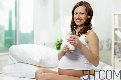 孕婦奶粉能和雞蛋一起吃嗎？喝孕婦奶粉的注意事項(xiàng)