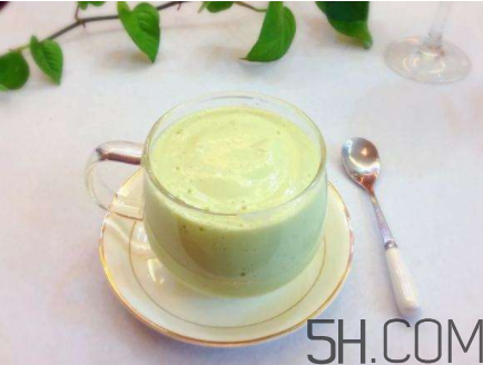 牛油果豐胸多長(zhǎng)時(shí)間吃一次？牛油果怎么吃能豐胸？