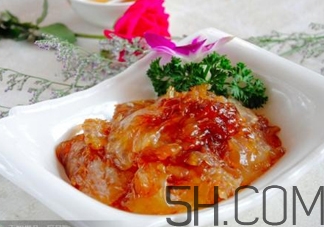 海蜇頭是水母嗎？海蜇頭是動(dòng)物還是植物？