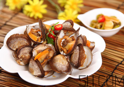 花甲吃多了會得結(jié)石嗎？吃花甲要注意什么？