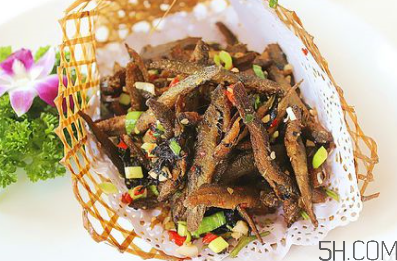 花甲吃多了會得結(jié)石嗎？吃花甲要注意什么？