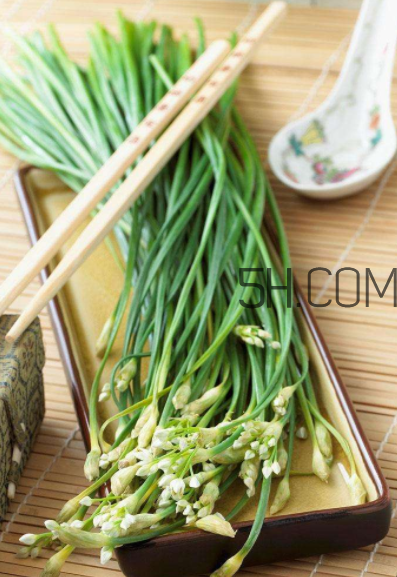 來(lái)月經(jīng)可以吃韭菜嗎？韭菜花的腌制方法
