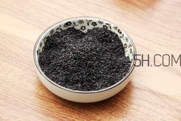 黑芝麻能多吃嗎？黑芝麻吃多了有什么壞處？