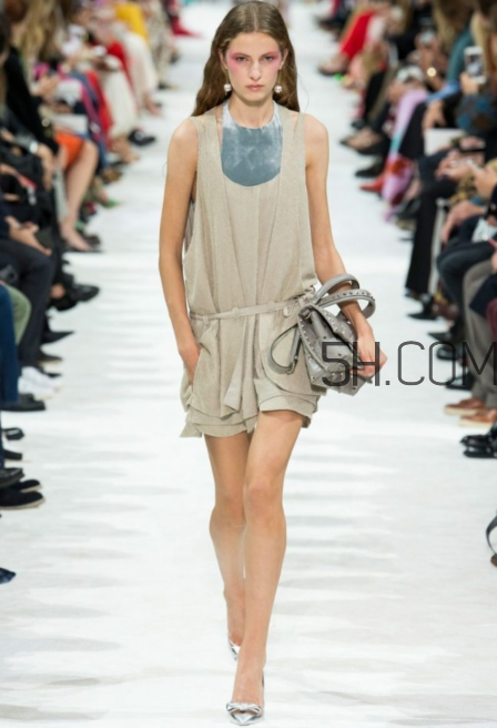 valentino2018春夏系列怎么樣_好看嗎？