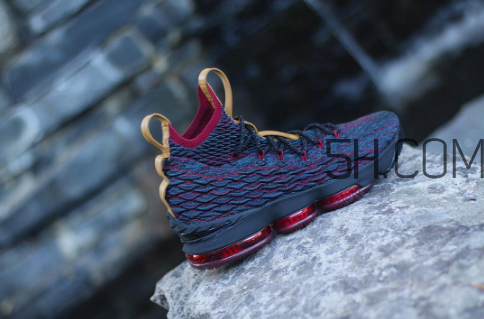 nike lebron 15 cavs騎士隊配色發(fā)售時間_多少錢？