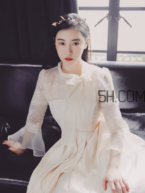 中耳炎為什么會(huì)流水？中耳炎為什么會(huì)流血？