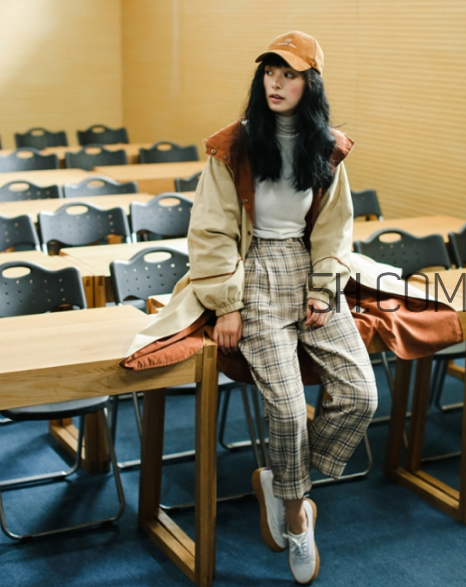 卡其色風(fēng)衣配什么鞋子？卡其色風(fēng)衣搭配鞋子圖片