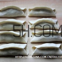 餃子和面用熱水還是冷水？餃子和面要醒多長時間？