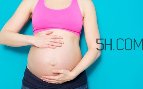 孕婦臨產(chǎn)入院需要準(zhǔn)備什么？孕婦臨產(chǎn)入院檢查項(xiàng)目