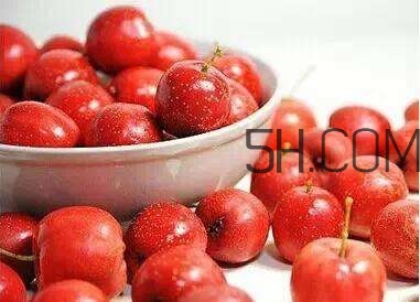 臨產(chǎn)前可以吃山楂嗎？臨產(chǎn)前吃什么有助于順產(chǎn)？
