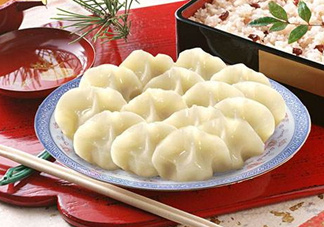 餃子和面用熱水還是冷水？餃子和面要醒多長(zhǎng)時(shí)間？