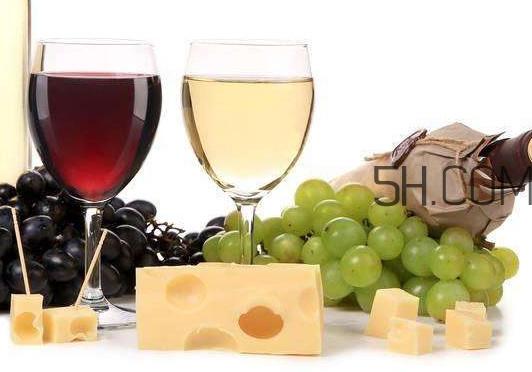 國產(chǎn)葡萄酒哪個(gè)牌子好？進(jìn)口紅酒品牌排行榜