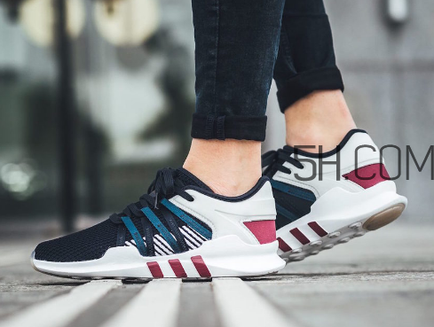 adidas eqt racing adv復(fù)古跑鞋在哪買？