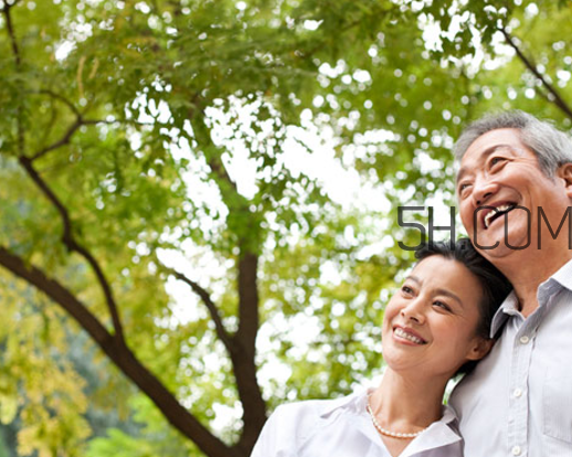 肺結(jié)核喝什么茶好得快？肺結(jié)核喝什么湯有營養(yǎng)？