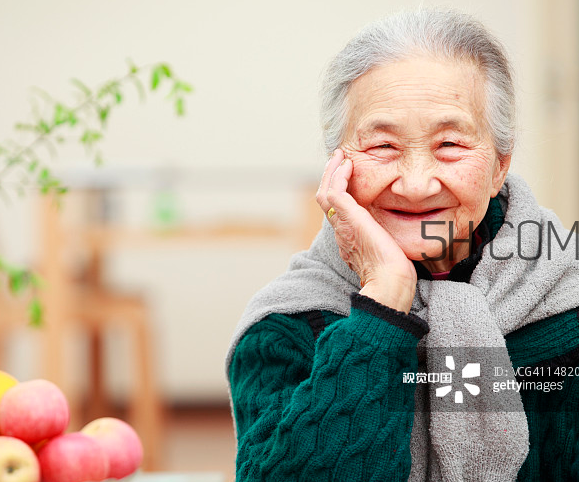 頸椎病吃什么藥效果好？頸椎病掛什么科？
