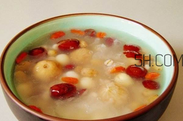 秋季皮膚過敏怎么辦？女性秋季食療進(jìn)補(bǔ)誤區(qū)