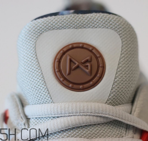 nike pg 1角斗士主題配色會(huì)發(fā)售嗎_實(shí)物什么樣？