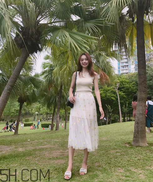 歐時力衣服尺碼偏大嗎？歐時力衣服可以退嗎？