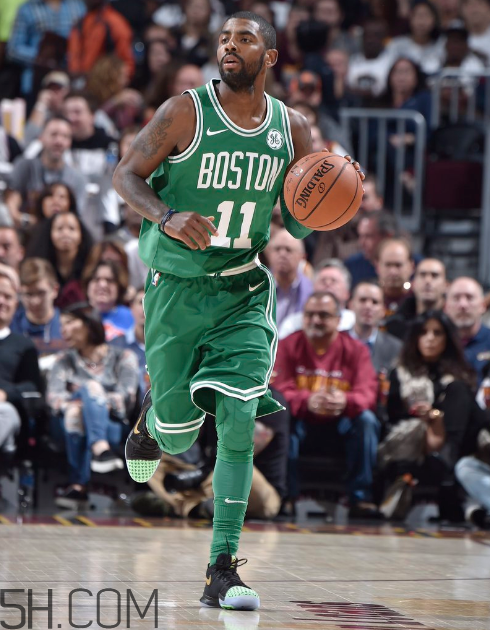 nike kyrie 3凱爾特人配色實(shí)物什么樣？