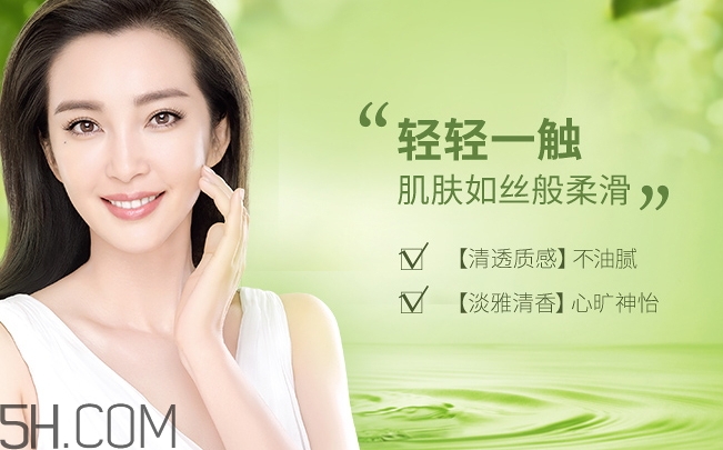 百雀羚爽膚水怎么樣？百雀羚爽膚水含酒精嗎？