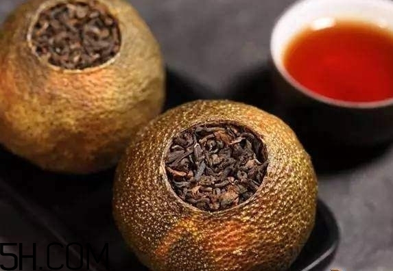 小青柑會(huì)上火嗎？小青柑整個(gè)泡和掰開泡味道有什么區(qū)別？
