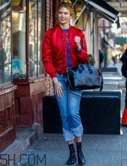 紅色衣服褪色怎么補救？紅色衣服掉色如何處理？