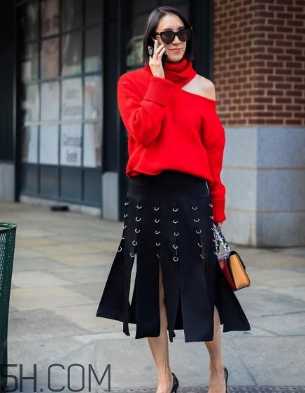 紅色衣服染色了怎么辦？紅色衣服染上黑色怎么洗掉？