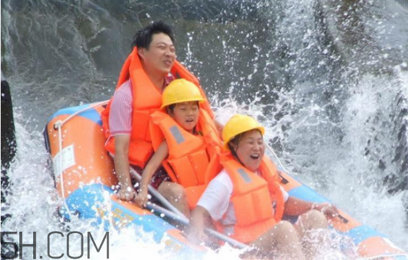 漂流遇到問(wèn)題怎么辦？漂流適合多大的小孩？