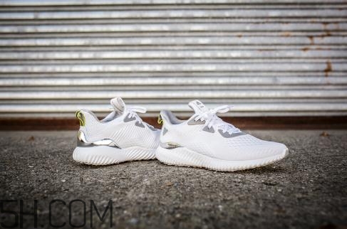 kolor與adidas alphabounce聯(lián)名系列多少錢_在哪買？