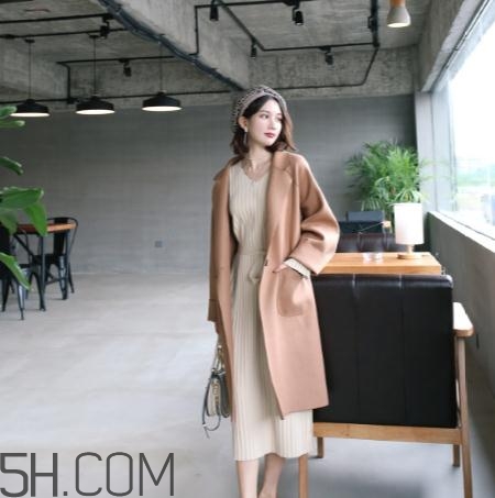 雙面羊絨大衣能熨燙嗎？雙面羊絨大衣怎么熨燙？