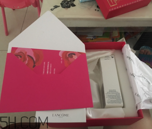 蘭蔻臻白清爽泡沫美容液多少錢(qián)？怎么樣？