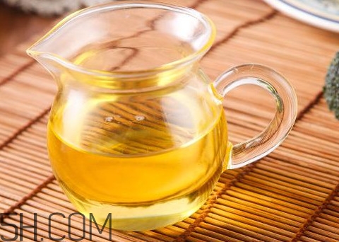 調(diào)和油是什么油？調(diào)和油和花生油哪個好