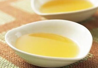 調(diào)和油和大豆油哪個(gè)好？調(diào)和油是色拉油嗎