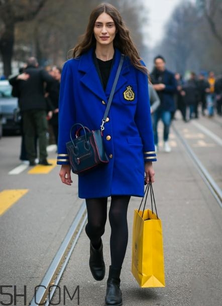 肩窄的女生穿什么大衣？適合肩窄女生的大衣款式