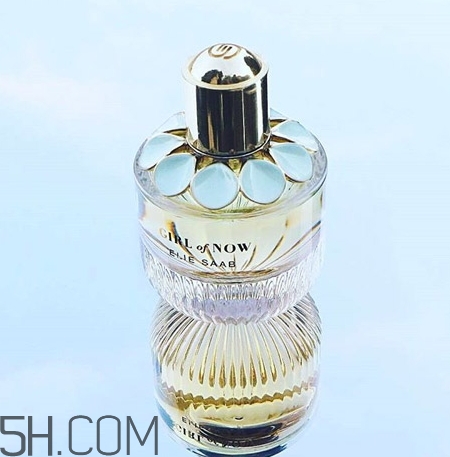 elie saab girl of now香水怎么樣？girl of now香水好聞嗎