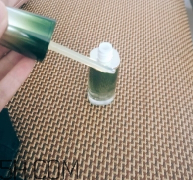 百雀羚肌初賦活系列怎么樣？百雀羚肌初賦活系列適合年齡