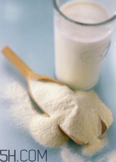 諾優(yōu)能和愛他美哪個(gè)好？愛他美好還是諾優(yōu)能好？