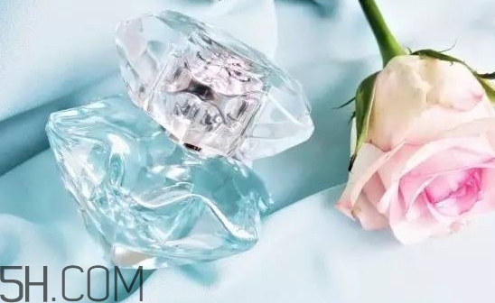 萬寶龍lady emblem香水好聞嗎？萬寶龍lady emblem藍鉆香水價格
