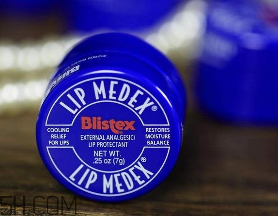 小藍(lán)罐唇膏正品多少錢？小藍(lán)罐唇膏怎么涂抹？