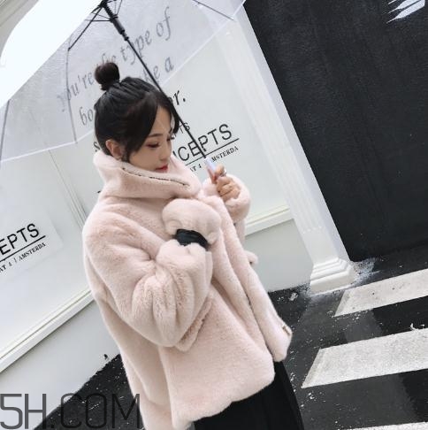 獺兔毛皮草怎么清洗？獺兔毛皮草可以水洗嗎？
